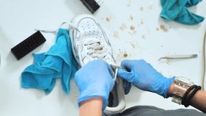 ?Как правильно чистить белые кожаные кроссовки | Отмываем Nike Air Force 1?