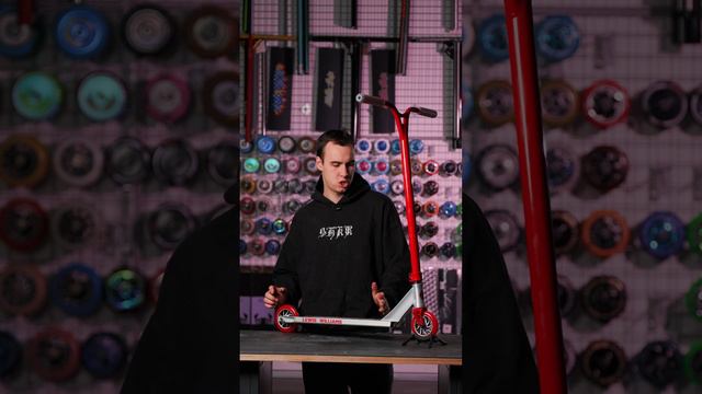 Третий кастом, который мы обозреваем среди новинок в ЦДМ! #kickmeat смотреть онлайн