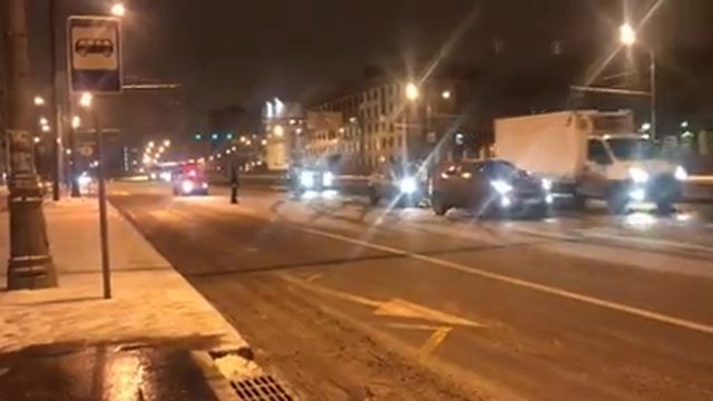 Проверка посреди шоссе