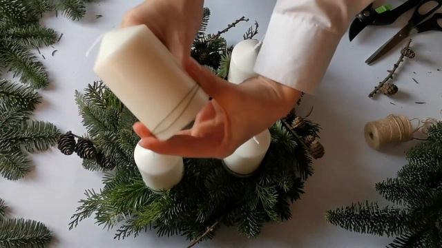 Адвент венок из живой ели со свечами смотреть онлайн