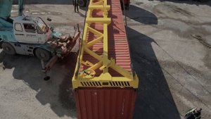 Спредер полуавтоматический с храповым механизмом г/п 40 т для 40 фут контейнеров.