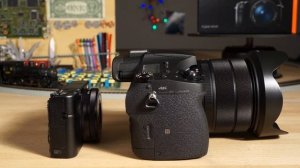Sony RX10 III vs RX100 IV - Hands-On and Lens Range Comparison