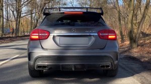 Mercedes GLA 45 Sound Check - AMG Performance Exhaust (U21)