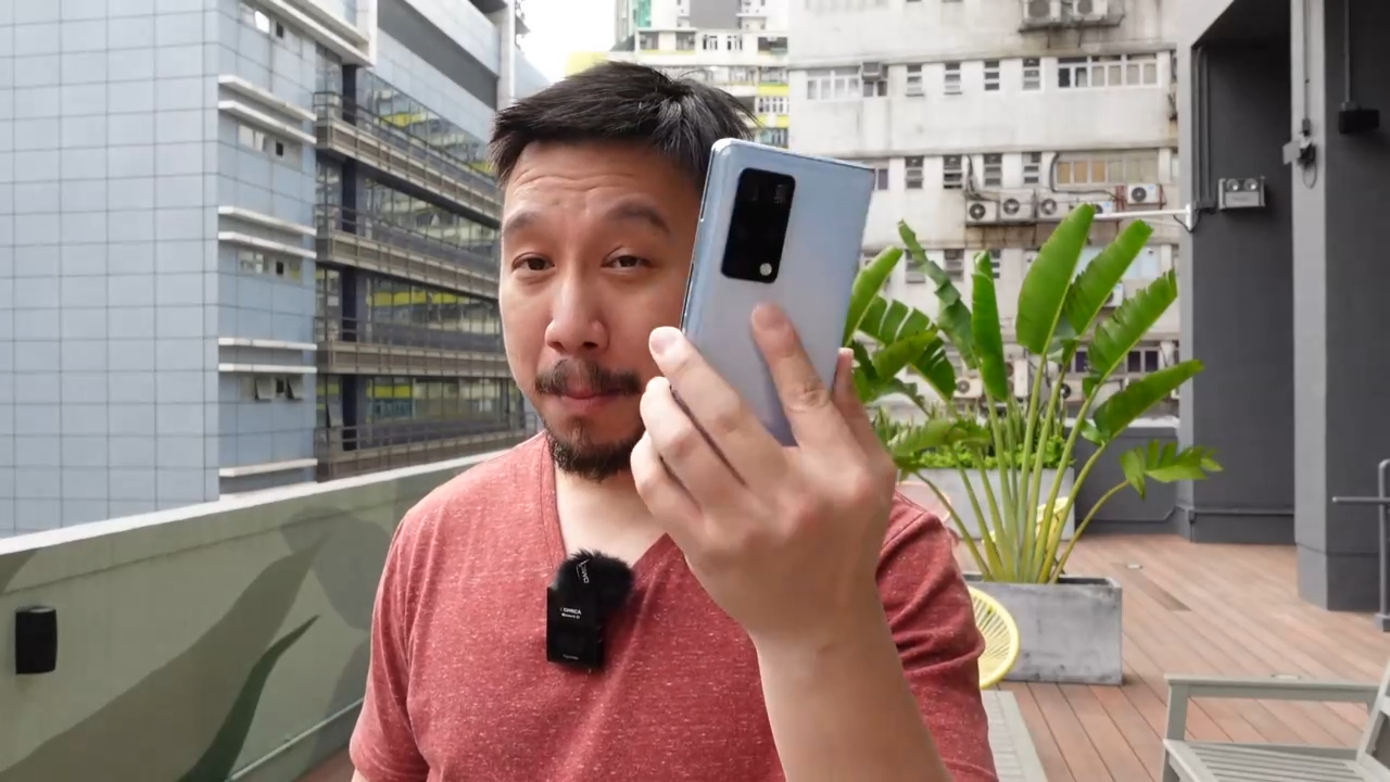 Тест камеры - Huawei Mate X2 против Galaxy S21 Ultra - два лучших
