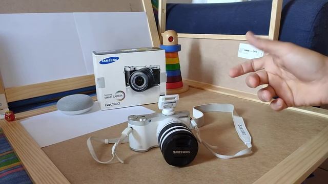 Samsung NX300 en español. (Unboxing) смотреть онлайн