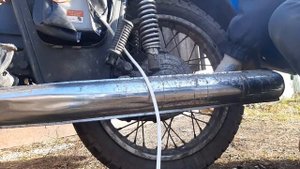 Если провернуло покрышку на колесе мотоцыкла.