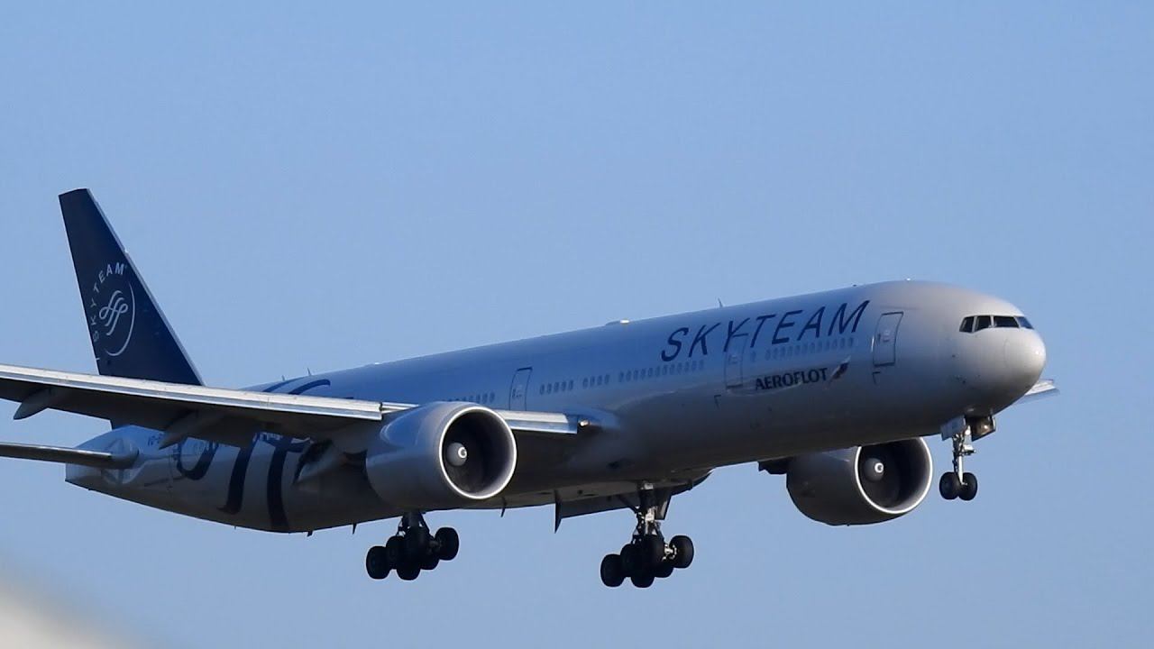 Боинг 777-300 Аэрофлот Skyteam посадка и взлет в Шереметьево