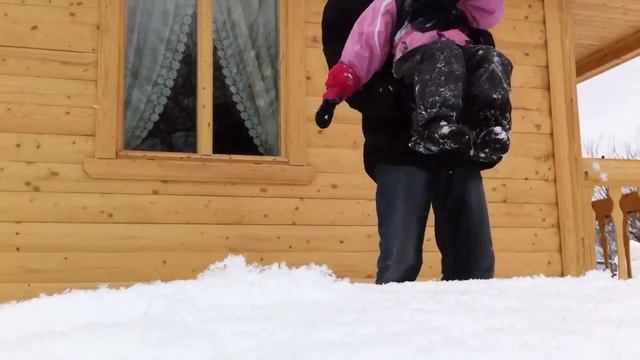 Прыжок в сугроб! смотреть онлайн