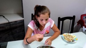 ОТКАЗАЛАСЬ ОТ ЕДЫ Почему Ирочка НЕ ХОЧЕТ ЕСТЬ? VLOG