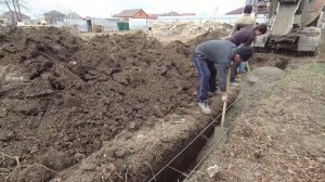 Заливаем ленточный фундамент под дом