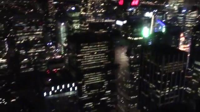 Все об Америке!!! Вид ночного Нью Йорка с Рокфеллер центра. смотреть онлайн