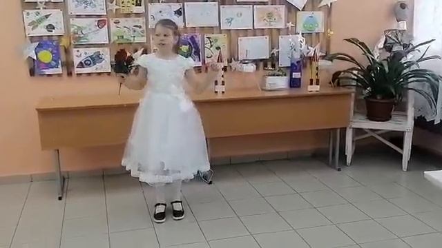 Михаил Козубовский "Цветы прощения", читает Лилия Макарова смотреть онлайн