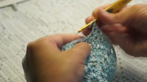 Детский топ - сетка ,вязание крючком,crochet for baby ( бэби № 86)