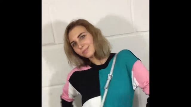 Джемпер колор блок смотреть онлайн