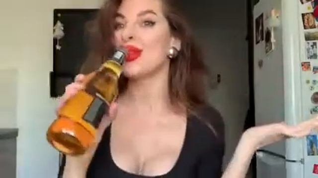 ПЯТНИЧНЫЙ СЕКРЕТИК | КРАСНОВА НАТАША смотреть онлайн