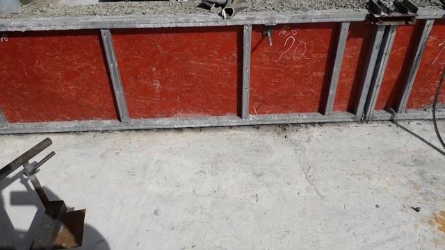 Дом из монолитного арболита без лесенок. Подготовка к демонтажу и монтажу опалубки. Часть 11 смотреть онлайн