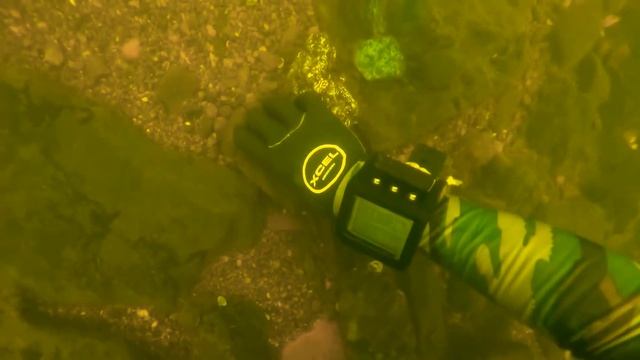 Самый лучший день находок под водой с металлоискателем??? смотреть онлайн