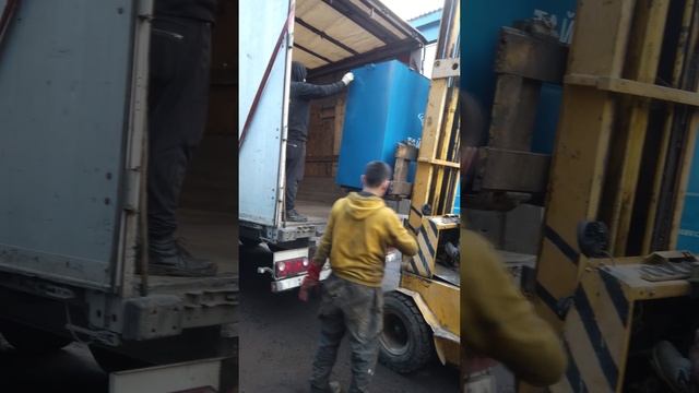 ПОГРУЗКА КОМПЛЕКТА ПУНКТА МОЙКИ КОЛЕС #shorts