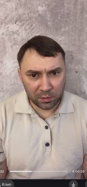 Тебе будут рез*ть горло. Бандеровец угрожает.