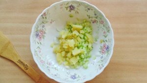 Шведский салат с сельдью