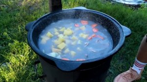 Уха в казане с сёмгой.Не получилась?!