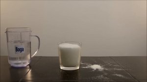 Искусственный снег из полиакрилата натрия/Artificial snow of sodium polyacrylate