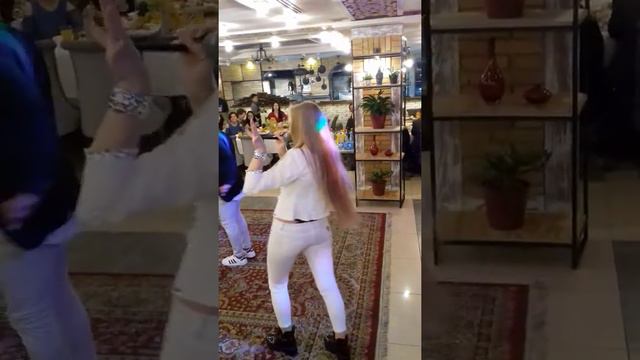 Cubana Style - Danzakuduro, Sen trope, Празднует Мэрия города Бишкек смотреть онлайн