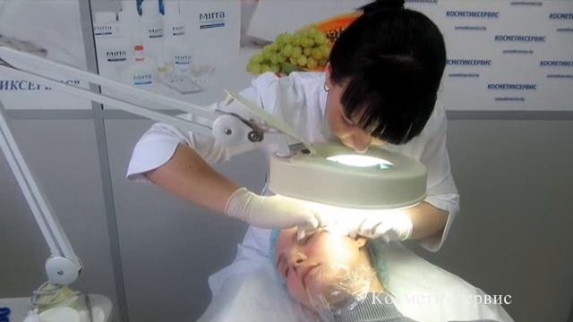 Практика по гигиенической чистке лица на курсах косметологии в Учебном центре "Косметиксервис" смотреть онлайн