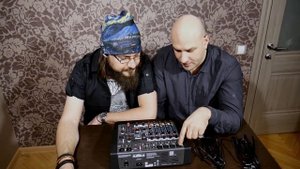 Обзор микшера Allen & Heath zedi-10fx (от Naruzko)