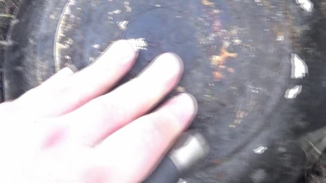 что будет если мощную петарду взорвать под сковородкой,эксперимент мощная петарда+сковорода