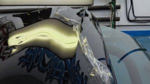 Bmw M4. PDR. Ремонт двери без покраски. Очень острая вмятина!