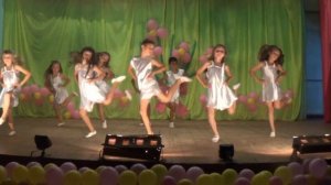 танцевальный коллектив "Карамельки" - танец  "Сиртаки"