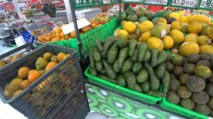 Вьетнамский массаж ногами и супермаркет на деревне №3