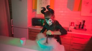 СИРЕНОГОЛОВЫЙ или ХАГИ ВАГИ пришел на ХЭЛЛОУИН?