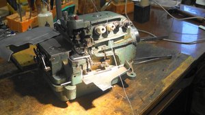 Промышленный оверлок  Rimoldi или класс 508..mp4