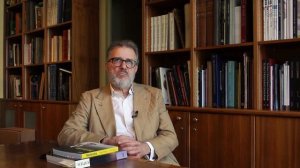 Дзюродзин с тыквой-горлянкой. Нэцкэ. Эрмитаж под увеличительным стеклом