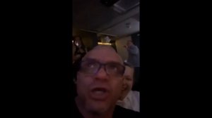 А он тебя целует (Епифанцев)