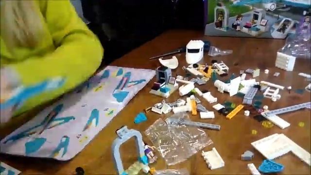 РАСПАКОВКА ОБЗОР LEGO FRIENDS ЧАСТНЫЙ САМОЛЕТ смотреть онлайн