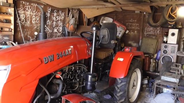 Мини Трактор не ТЯНЕТ Почва Фрезу !? Фреза Зарывается !? РЕШЕНИЕ ЭТОЙ ПРОБЛЕМЫ ! смотреть онлайн