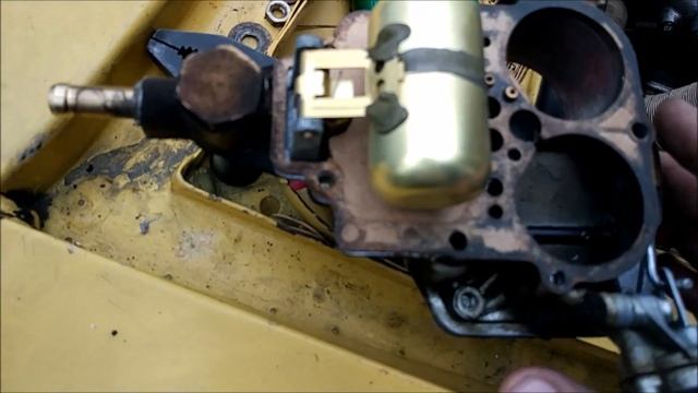 Устраняем подсос воздуха в карбюратор - Желтая Копейка - Часть 15 смотреть онлайн