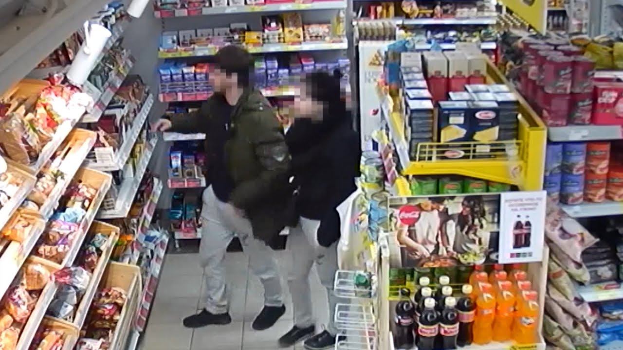 Из магазина украли оптовую партию жвачки