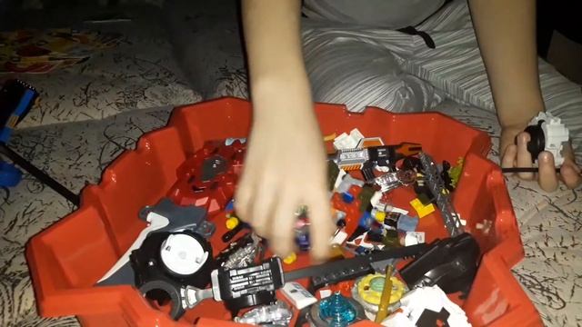 Обзор на Бейблэйд из Лего
