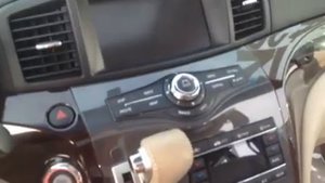 2011 Nissan Quest LE