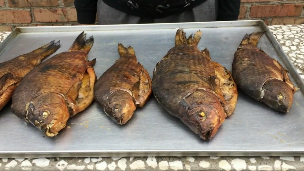 Копчение карася на облепиховых ветках.mp4 смотреть онлайн