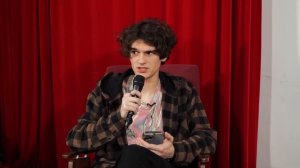 Даша Дошик vs 50 ХЕЙТЕРОВ! **ПАРОДИЯ**