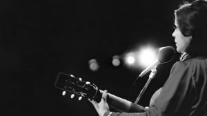 Жанна Бичевская  "О чём задумался, служивый?"