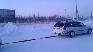 Subaru Legacy 4wd. vs Audi a6 Quattro.