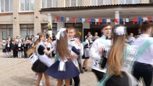 "Прощальный вальс выпускников" (фрагмент школьного фильма)