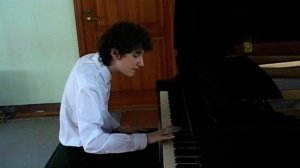 Бетховен Соната №17 3 часть исп. Чекмарев Максим