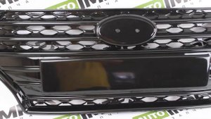Hyundai Solaris II 2017-2020 года. Решётка тюнинг Чёрный лак